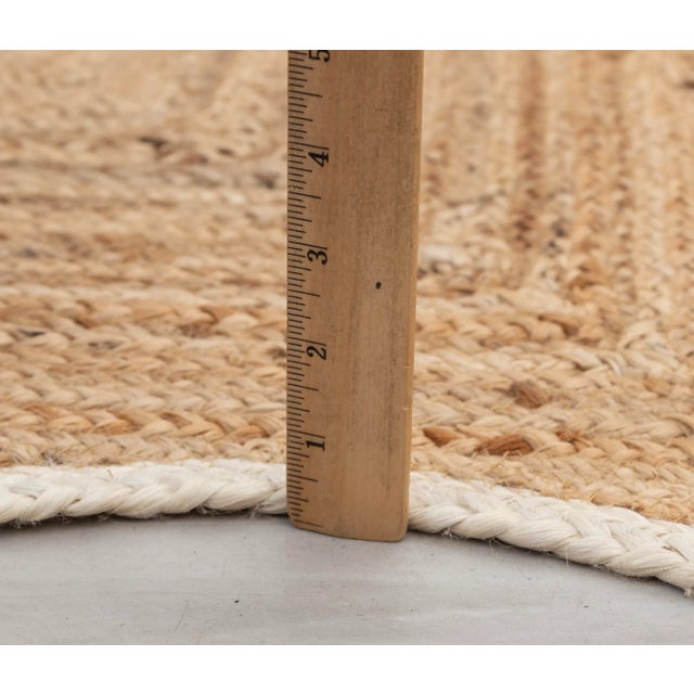 White Wave Scallop Edge Jute Rug 5x8Ft. For Sale - Image 12 of 12