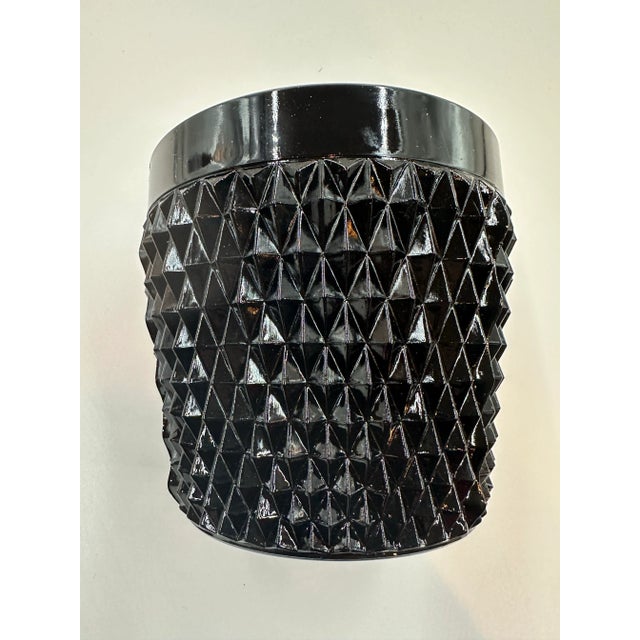 1950s Mid-Century Modern Cameo Black "Diamond Point" Glass Ice Tub Bucket by Tiara Indiana For Sale - Image 4 of 8