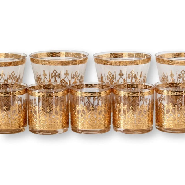 Mid-Century Modern 1960s Gold Brocade Motif Glasses, Set of 9 For Sale - Image 3 of 5