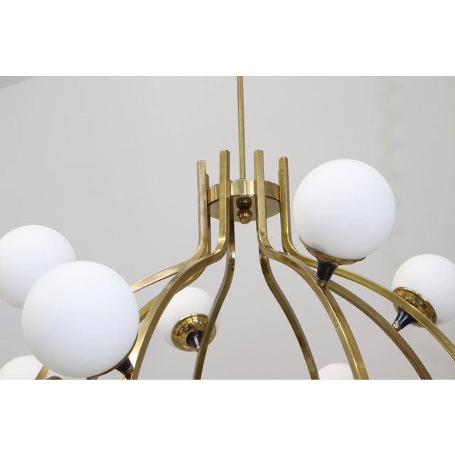 White Large 20-Light Chandelier in Brass and Opal Spheres in the style of Stilnovo, 1988 For Sale - Image 8 of 13