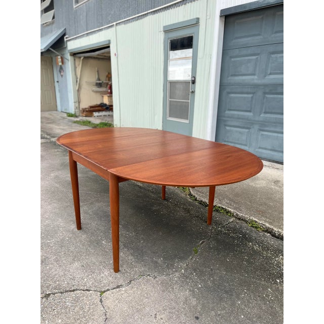 Danish Mid-Century Modern Teak Dining Table With Drop-Leafs in the Style of Arne Vodder For Sale - Image 13 of 13