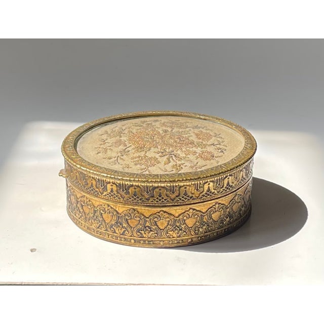 Antique Victorian Circular Trinket in Gilt Bronze & Embroidery, 1890s For Sale - Image 6 of 8