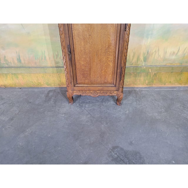 19th Century Norman Jam Cupboard in Oak For Sale - Image 4 of 13