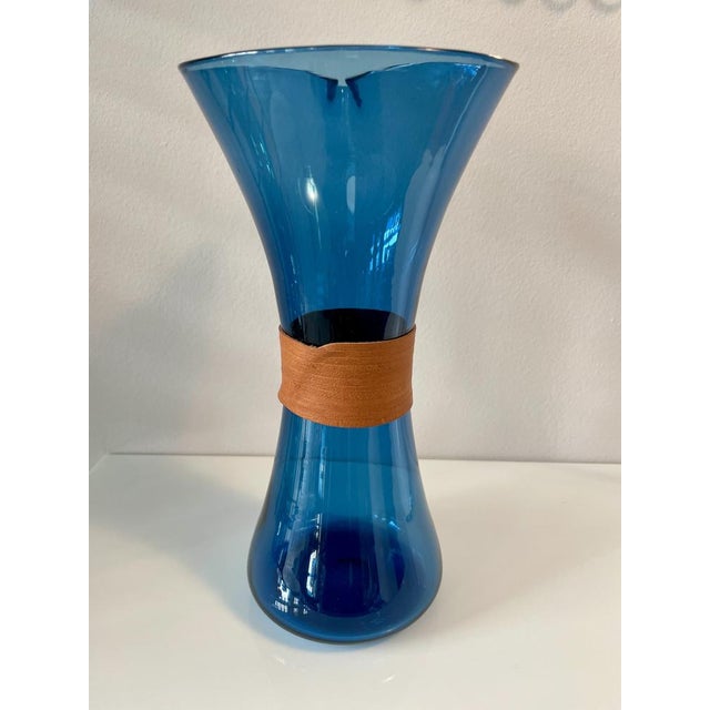 1950s Scandinavian Carafe with Leather Trim by Jacob E. Bang for Holmegaard, 1950s For Sale - Image 5 of 6