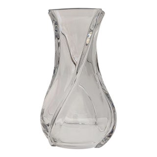 Baccarat Crystal Serpentin 8-Inch Vase For Sale