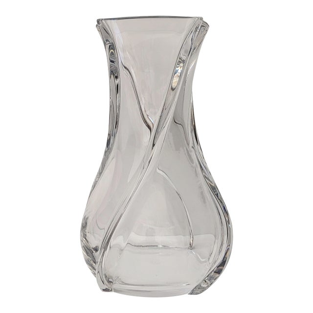 Baccarat Crystal Serpentin 8-Inch Vase For Sale