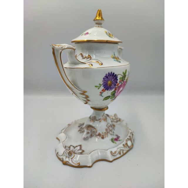 Porcelain Chocolate Box from Dresden, 1890s For Sale - Image 6 of 14