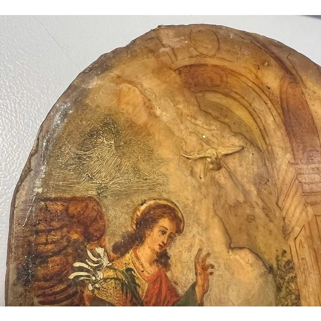 17th Century Annunciation Painting in Elaborate Giltwood Baroque Frame For Sale In Los Angeles - Image 6 of 18