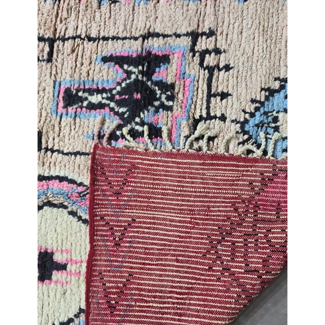 Textile Neutral Handwoven Berber Wool Rug - 9.8 X 6.1 Ft For Sale - Image 7 of 9