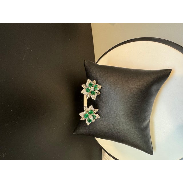 Gemstone 2.5Ct Natural Zambian Emerald & 1.75 Ct Diamond & Rose cut Diamond Earring 18KG For Sale - Image 7 of 18