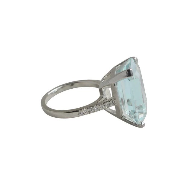14k White Gold 12.07 Carat Natural Aquamarine and Diamond Solitaire Ring, Size 9 For Sale - Image 11 of 15