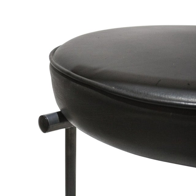 1980s Contemporary Black Lacquered Iron Leatherette Chairs, Italy, 1980, Set of 4 For Sale - Image 5 of 8