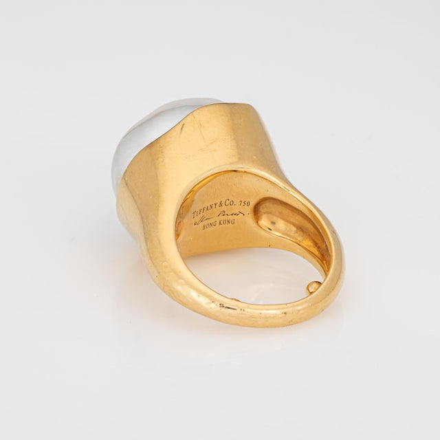 1990s Vintage Tiffany & Co Pearl Ring Elsa Peretti Sz 5.5 18k Yellow Gold Signed, Size 5.5 For Sale In Los Angeles - Image 6 of 7