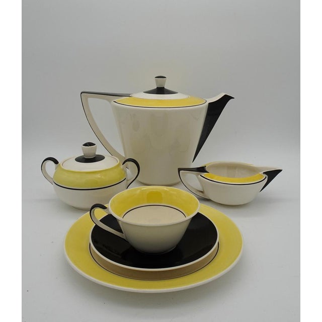 Art Deco Dutch Ineke Service Set by Edmond Bellefroid for Petrus Regout Maastricht Koninklijke Sphinx, 1933, Set of 39 For Sale - Image 6 of 18