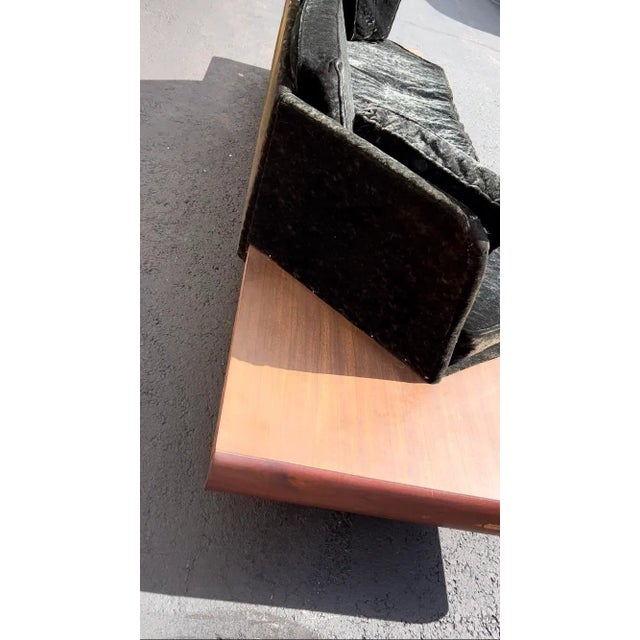 1960s Model 2006-S Platform Sofa by Adrian Pearsall for Craft Associates For Sale In Boston - Image 6 of 11