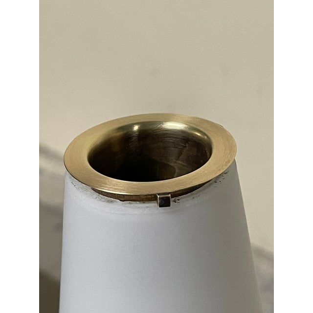 Fontana Arte Opaline Glass Model 1837/1 Vase Lamp by Max Ingrand for Fontana Arte, 1950s For Sale - Image 4 of 16