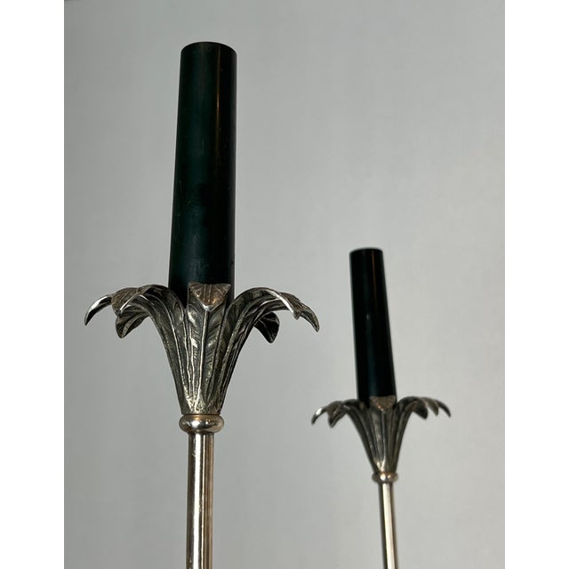 Metal 1940s Neoclassical style silver metal chandelier by Maison Charles For Sale - Image 7 of 12