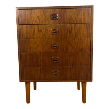 Small Mid-Century Modern Danish Teak Chest of Drawers, 1960s For Sale