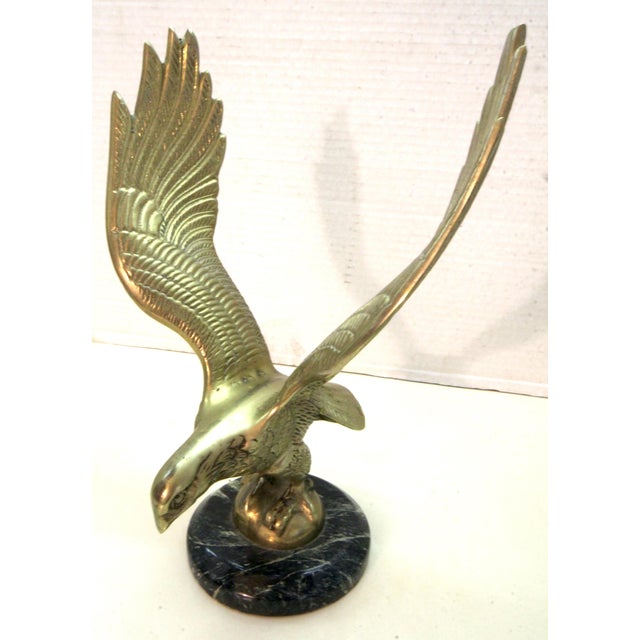 Vintage Cast Brass Eagle With Spanned Wings in Flight – Round Marble Base For Sale - Image 13 of 16