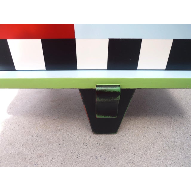 Small Vintage Bedside Tables, Set of 2 For Sale - Image 4 of 10