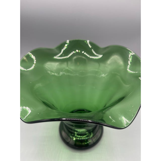 Vintage Emerald Green Ruffled Art Glass Vase For Sale - Image 4 of 5