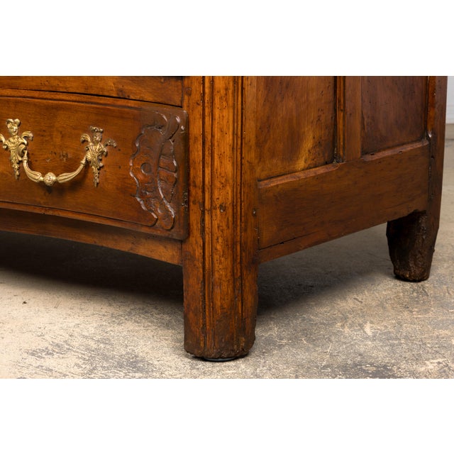 18th Century French Régence Walnut Chest of Drawers With Brass Pulls, Lyon For Sale - Image 16 of 18