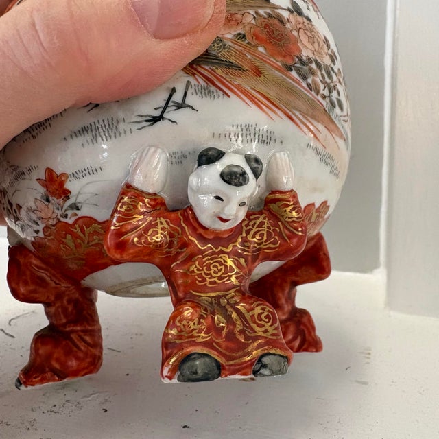 Japanese Kutani Three-Footed Ginger Jar With Lid For Sale - Image 10 of 11