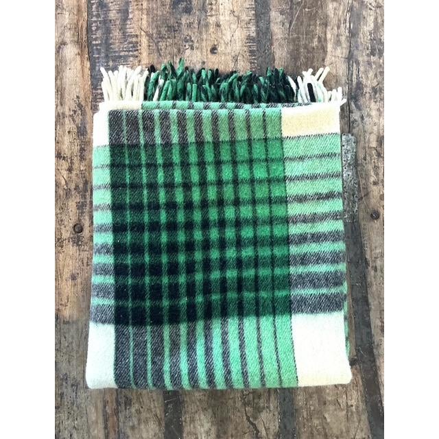 English Vintage Wool Plaid Blanket For Sale - Image 3 of 12