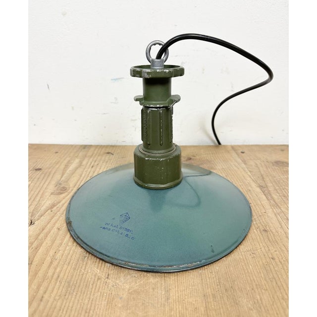 Industrial Green Enamel Pendant Lamp with Cast Aluminium Top, 1960 For Sale - Image 11 of 16
