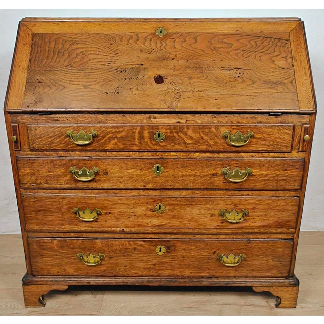 George III Desk in Oak, 1780 For Sale - Image 14 of 18
