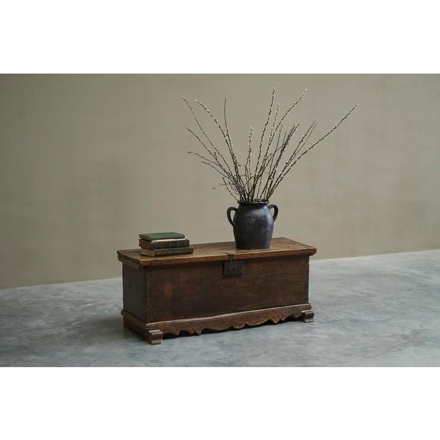 Chest in Oak and Wrought Iron, Early 18th Century For Sale - Image 3 of 18