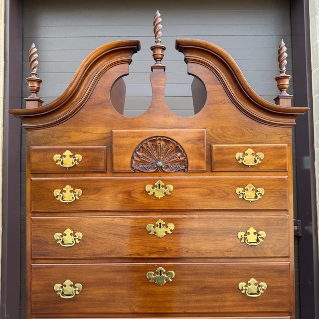 Statton Furniture 1970s Statton Private Collection Queen Anne / New England Solid Cherry 11 Drawer Highboy Dresser in Oldtowne Cherry For Sale - Image 4 of 18