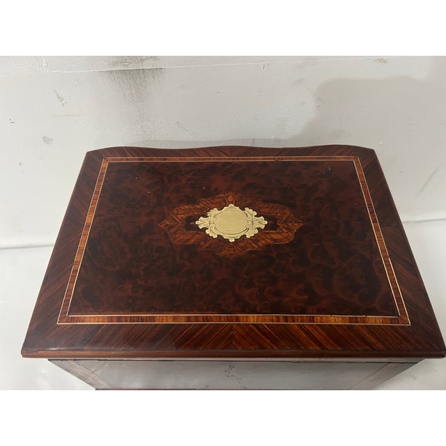 Cigar Box in Thuya Burl and Rosewood, 1800s For Sale - Image 12 of 14