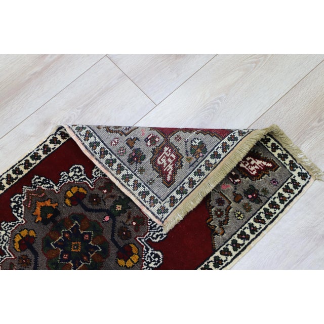 1980s 1980s Tribal Red Medallion Rug For Sale - Image 5 of 8
