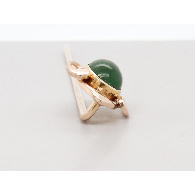 Signed Krementz 14k Gold & Nephrite Jade Cabochon Art Deco Stickpin For Sale - Image 12 of 13