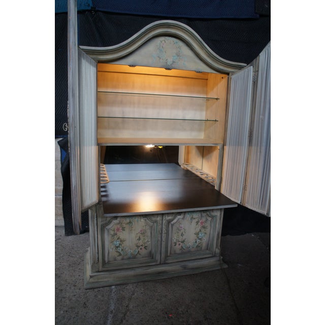 Wellington Hall Painted French Provincial Illuminated Drybar Bar Cabinet For Sale - Image 4 of 17