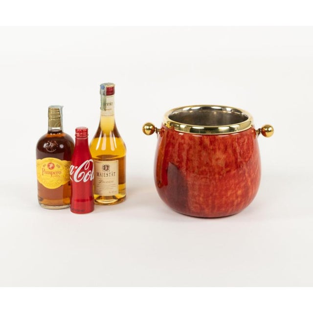 1960s Mid-Century Modern Ice Bucket in Red Goatskin and Brass by Aldo Tura, Italy, 1960s For Sale - Image 5 of 18