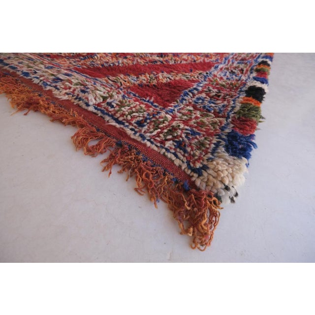 1980's Moroccan Beni M'Guild Wool Rug For Sale In Cleveland - Image 6 of 8