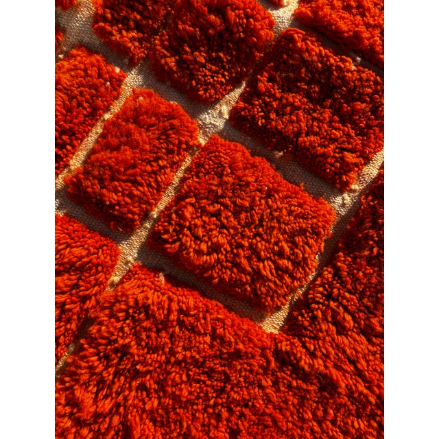 2020s Handmade Moroccan Mrirt Rug – Burnt Orange Wool Rug – Modern Textured Carpet For Sale - Image 5 of 10