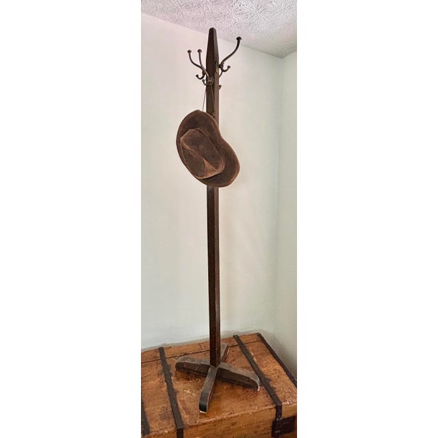Early 20th Century Antique Mission Oak Freestanding Hall Tree Coat Rack C. 1910 For Sale - Image 5 of 6