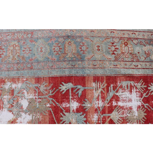 Early 20th Century Antique Hand-Knotted Persian Bibikabad Rug in Wool With Unique Medallions For Sale - Image 9 of 13