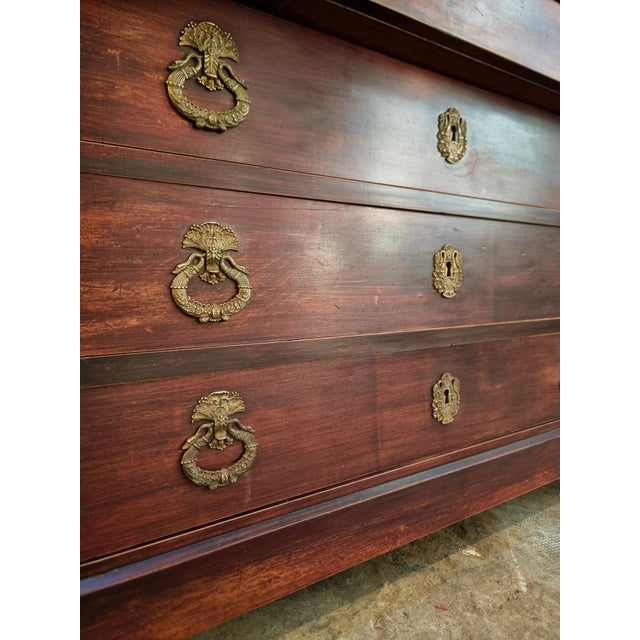 Antique French Empire Chest of Drawers in Mahogany For Sale - Image 4 of 18