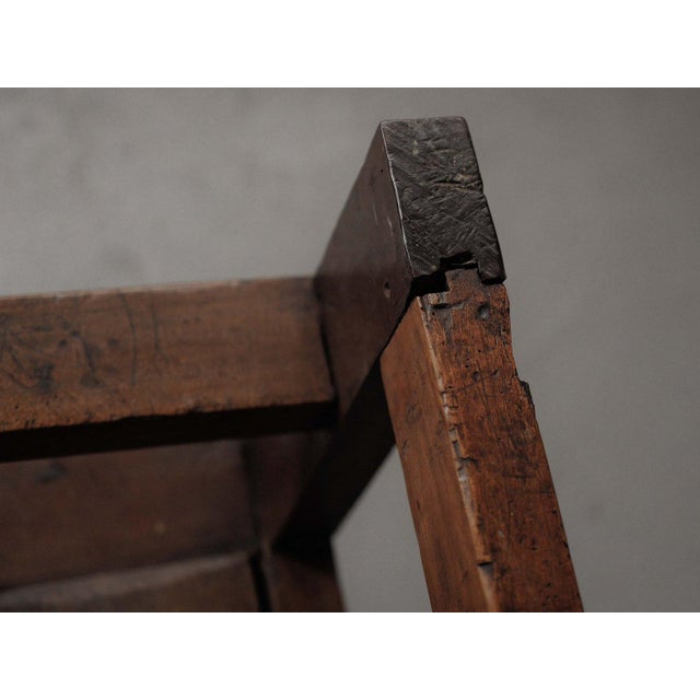 Brown Carved Wood Storage Bench, 18th Century For Sale - Image 8 of 18