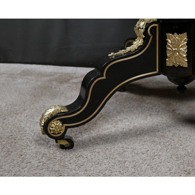 Mid-19th Century Napoleon III Violin-Shaped Marquetry Table For Sale - Image 13 of 18