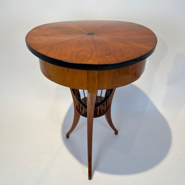 Biedermeier Sewing Table in Cherry Wood, South Germany, 1820 For Sale - Image 4 of 18