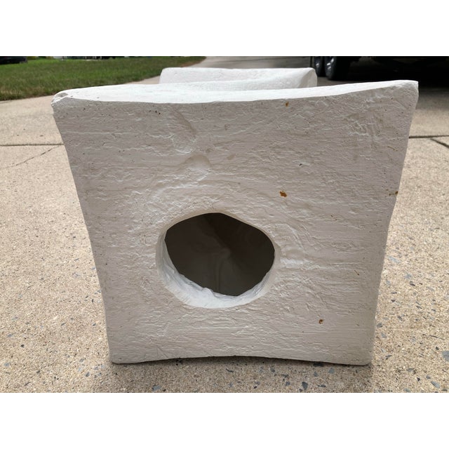 1980s Vintage Late 1970s / 1980s Postmodern Sculptural Twist Form Side Table or Pedestal in Plaster Finish For Sale - Image 5 of 7