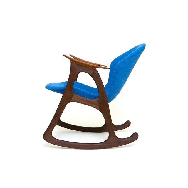 Mid-Century Modern Danish Rocking Chair Design by Aage Christiansen for Erhardsen & Andersen For Sale - Image 3 of 10