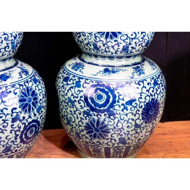 Blue and White Porcelain Ming Double Gourd Urns, Set of 2 For Sale - Image 4 of 7
