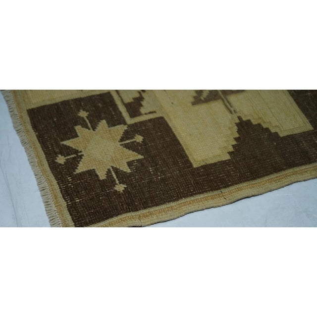 Turkish Rug 3'5'' X 5'9'' For Sale In New York - Image 6 of 9