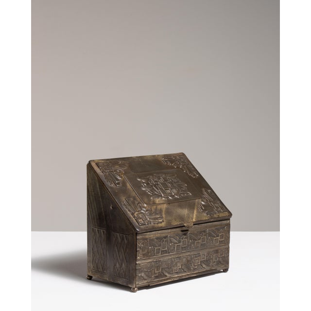 1930s France Art Deco Gray Metal Box For Sale - Image 16 of 18